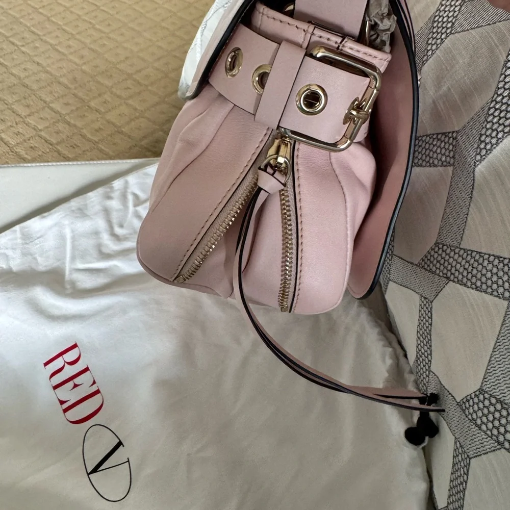 Red Pink Crossbody Bag with Adjustable Strap - Picture 3 of 11